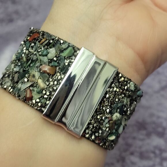 Gem and Crystal Bracelets - Picture 16 of 16